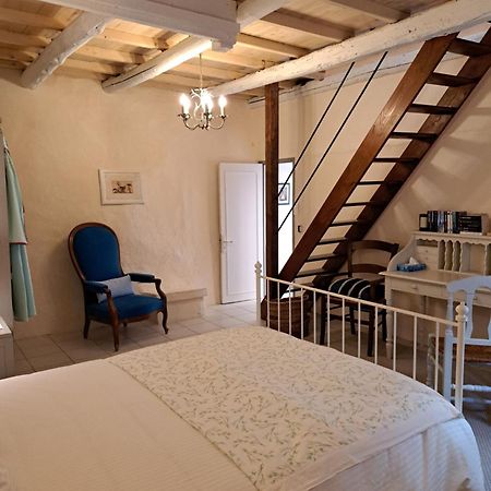 Bed and Breakfast La Maison De Gisele Saint-Victor-des-Oules Exteriér fotografie